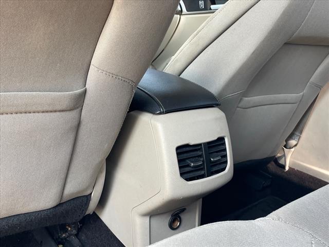 2017 Ford Fusion SE FWD