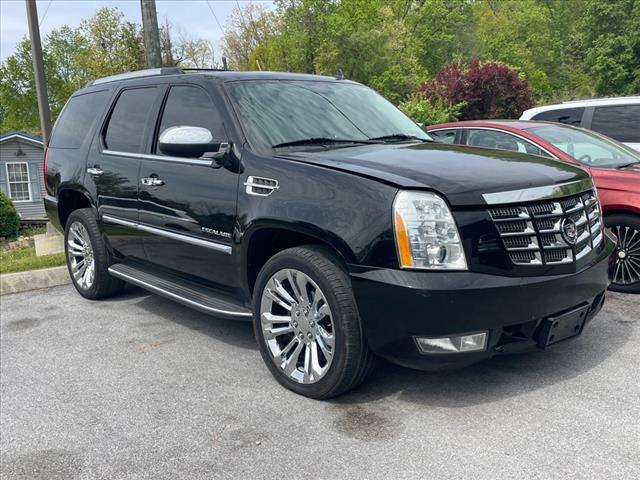 2011 Cadillac Escalade 2WD 4DR BASE