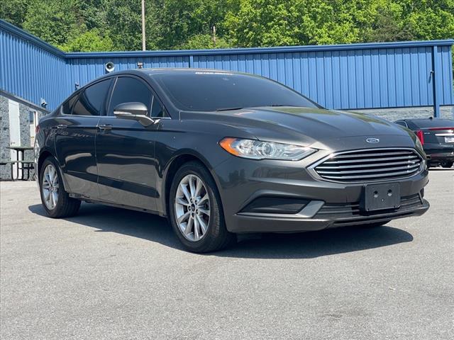 2017 Ford Fusion SE FWD