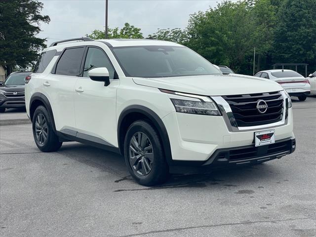2022 Nissan Pathfinder SV 4WD