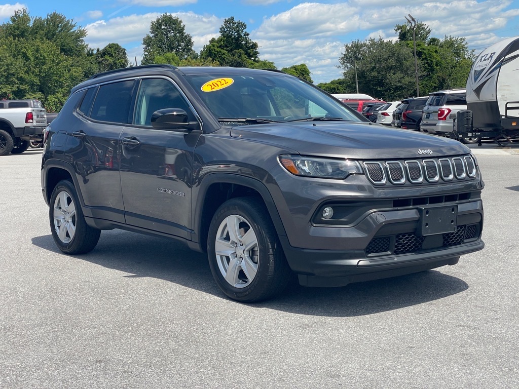 2022 Jeep Compass LATITUDE 4X4 - main photo