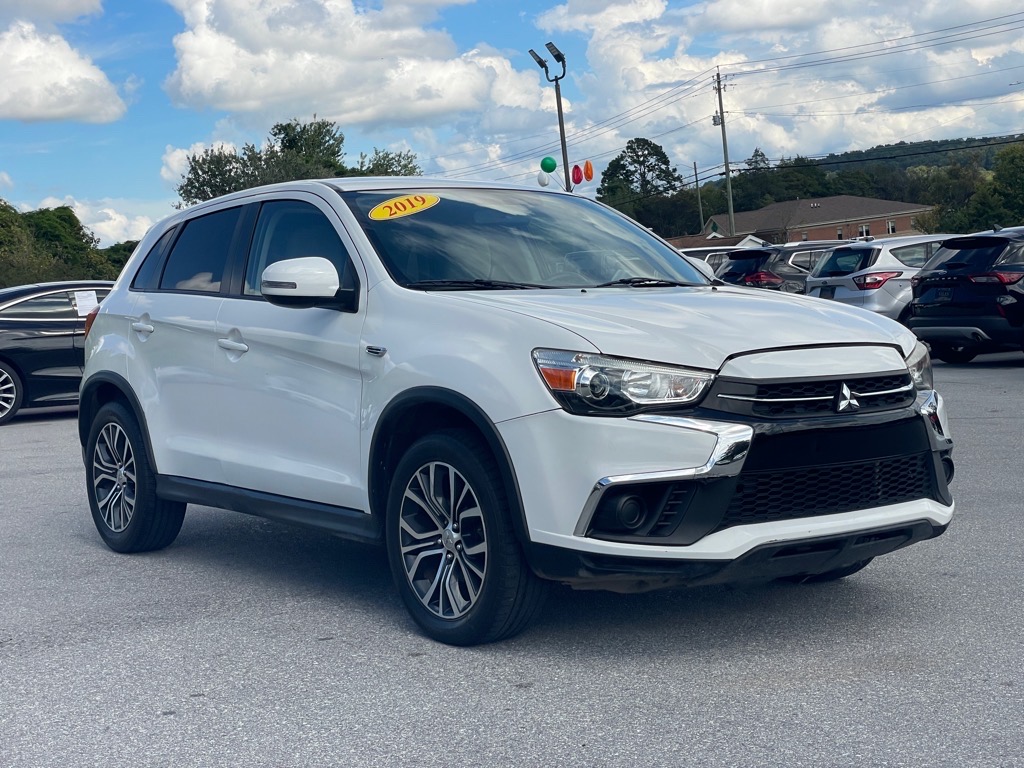 2019 Mitsubishi Outlander Sport ES 2.0 CVT - main photo
