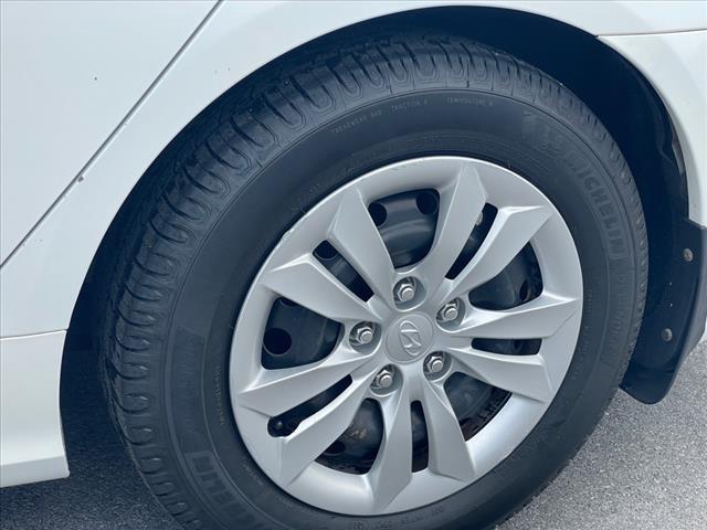 2011 Hyundai SONATA 4DR SDN 2.4L AUTO GLS