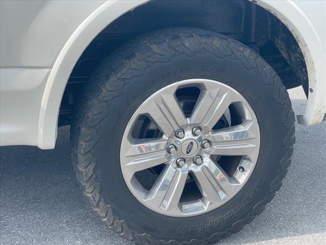 2018 Ford F-150 LARIAT 4WD SUPERCREW 5.5