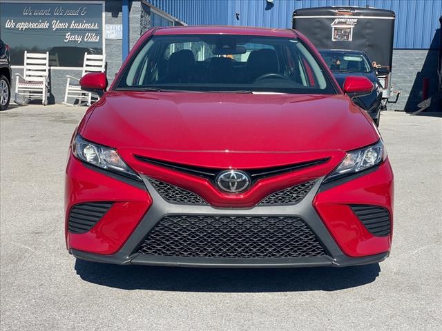 2020 Toyota Camry SE AUTO