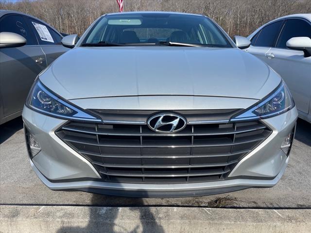 2019 Hyundai ELANTRA SE AUTO
