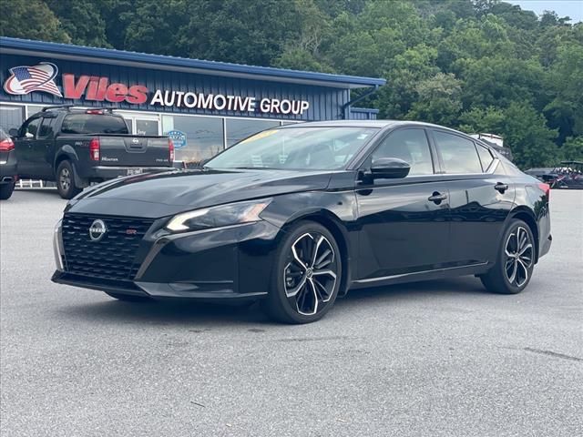 2023 Nissan Altima 2.5 SR SEDAN