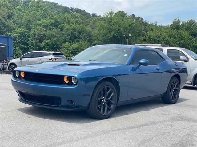 2020 Dodge Challenger SXT RWD