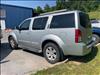 2005 Nissan Pathfinder LE 2WD