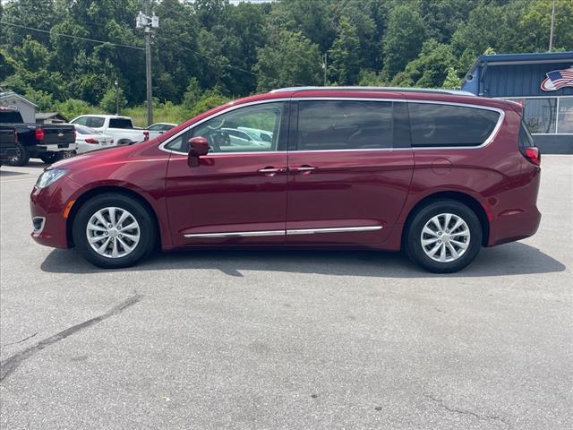 2019 Chrysler Pacifica TOURING L FWD
