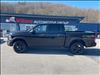 2024 RAM 1500 Classic WARLOCK 4X4 CREW CAB 57 - thumbnail 4