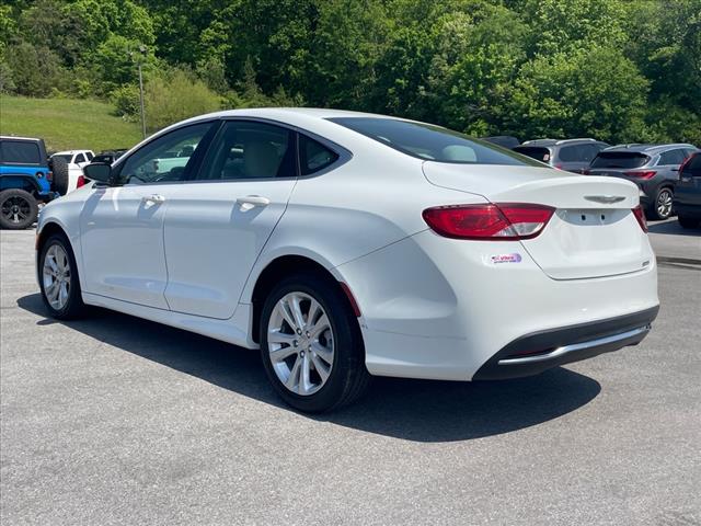2015 Chrysler 200 4DR SDN LIMITED FWD