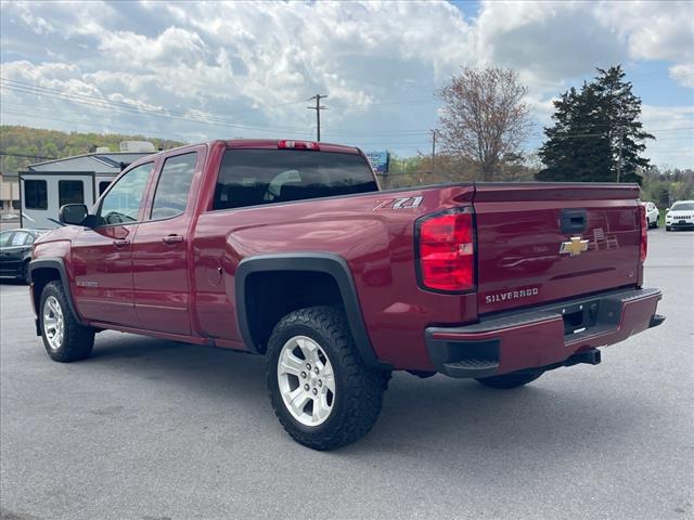 2018 Chevrolet Silverado 1500 4WD DOUBLE CAB 143.5  LT