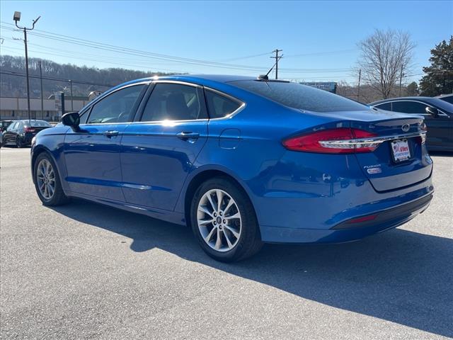2017 Ford Fusion SE FWD