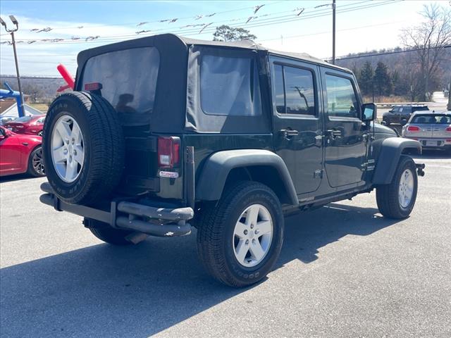 2010 Jeep Wrangler Unlimited 4WD 4DR SPORT