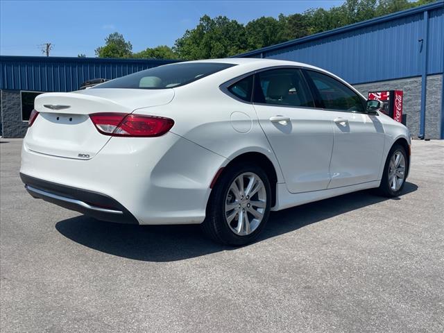 2015 Chrysler 200 4DR SDN LIMITED FWD