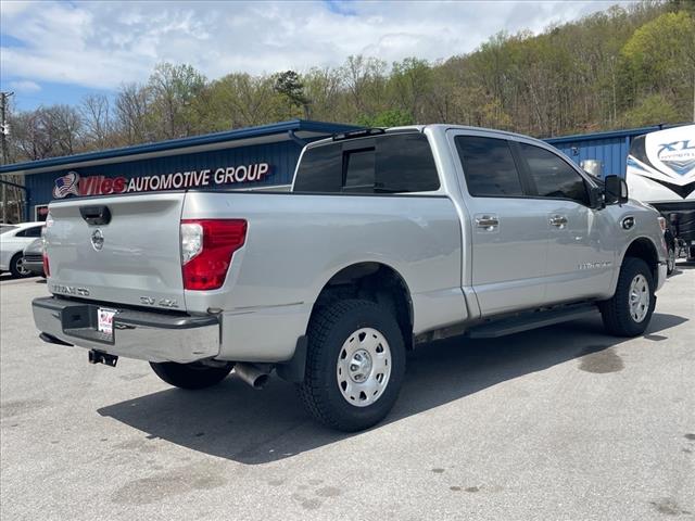 2019 Nissan Titan XD 4X4 DIESEL CREW CAB SV