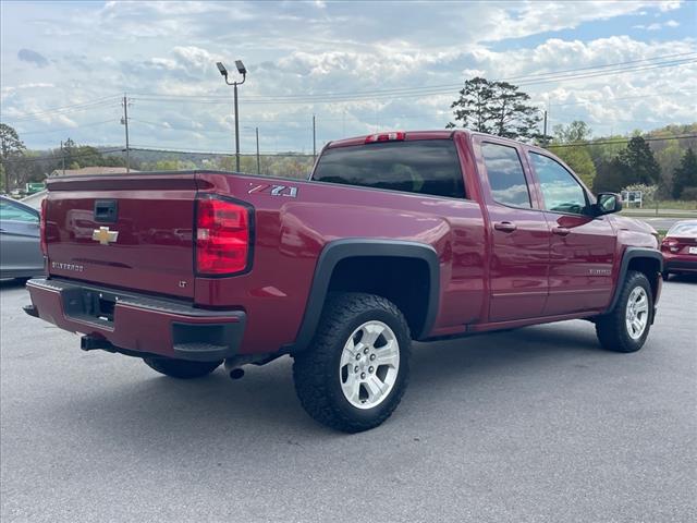 2018 Chevrolet Silverado 1500 4WD DOUBLE CAB 143.5  LT