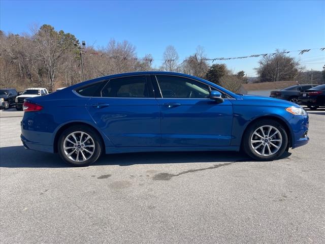 2017 Ford Fusion SE FWD