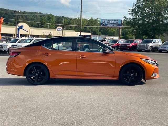 2022 Nissan Sentra SR CVT