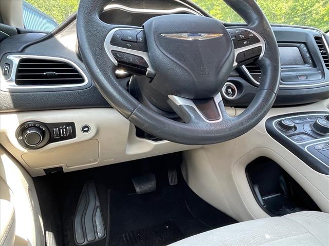 2015 Chrysler 200 4DR SDN LIMITED FWD