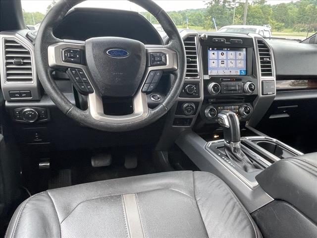 2016 Ford F-150 4WD SUPERCREW 145  PLATIN