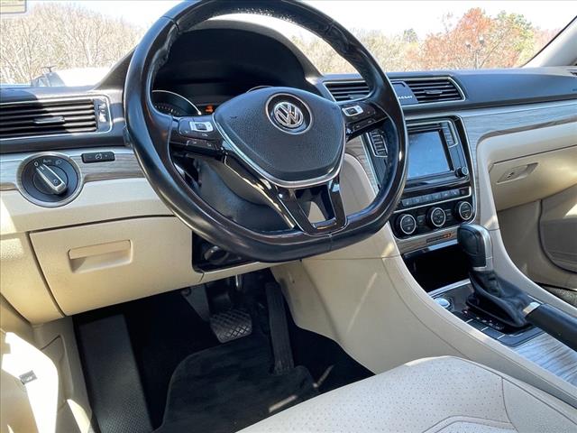 2018 Volkswagen Passat 2.0T SE AUTO