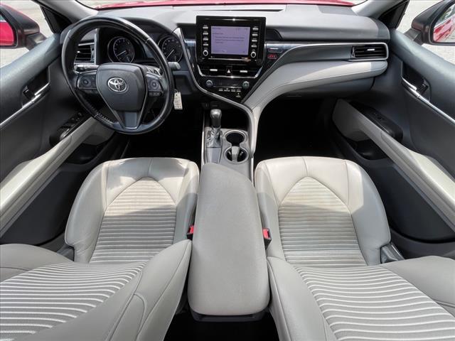 2021 Toyota Camry SE AUTO
