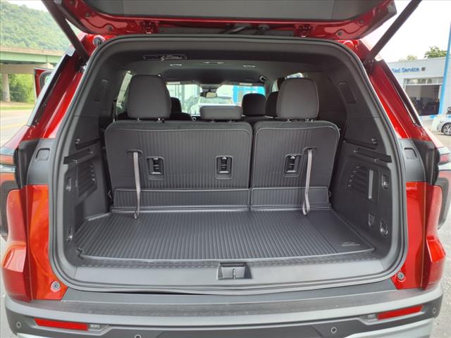2025 Chevrolet Traverse FWD 4DR LT W/1LT