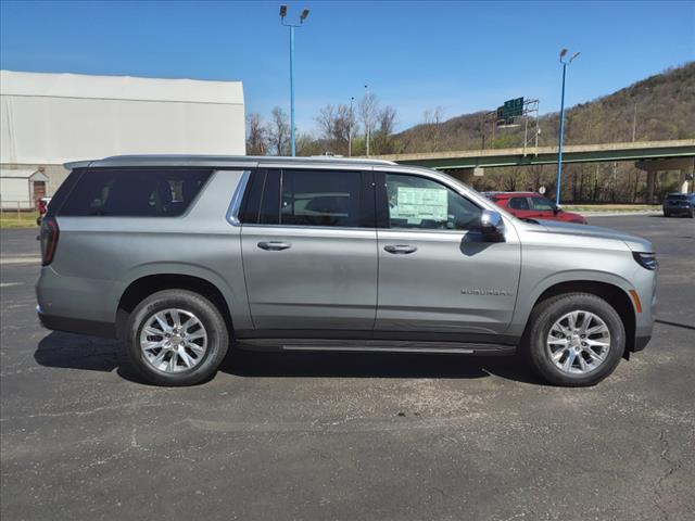 2025 Chevrolet Suburban 4WD 4DR PREMIER