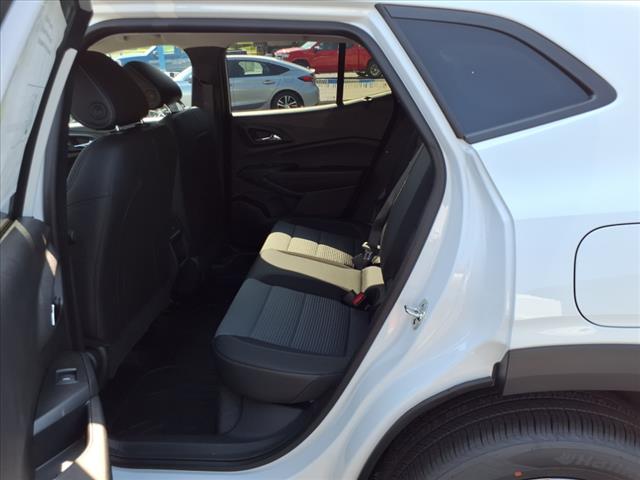 2025 Chevrolet Trax FWD 4DR LT