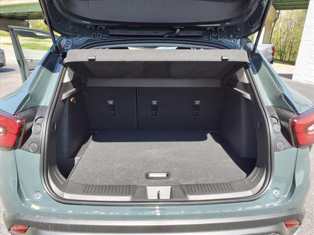2025 Chevrolet Trax FWD 4DR LT