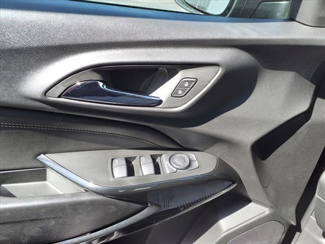 2025 Chevrolet Trax FWD 4DR LT