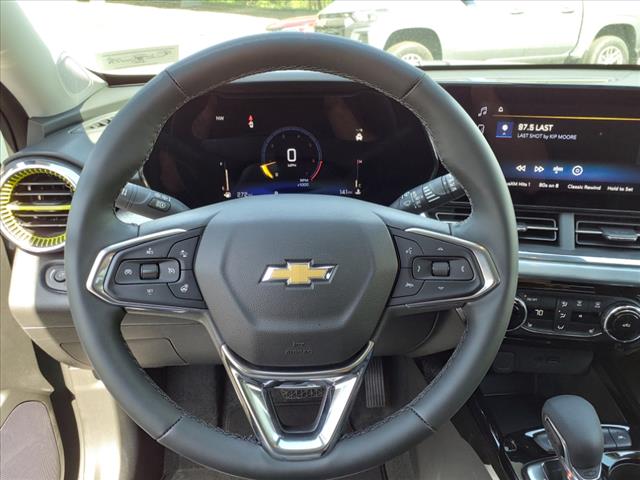 2025 Chevrolet Trax FWD 4DR LT