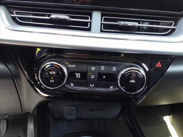 2025 Chevrolet Trax FWD 4DR LT