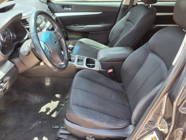2012 Subaru Outback 2.5i Premium