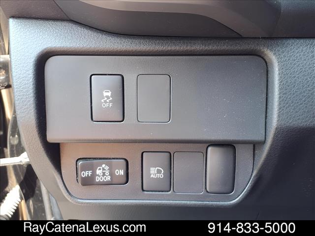 2022 Toyota Tacoma 4D Double Cab