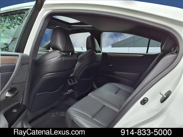 2022 Lexus ES 350 4D Sedan