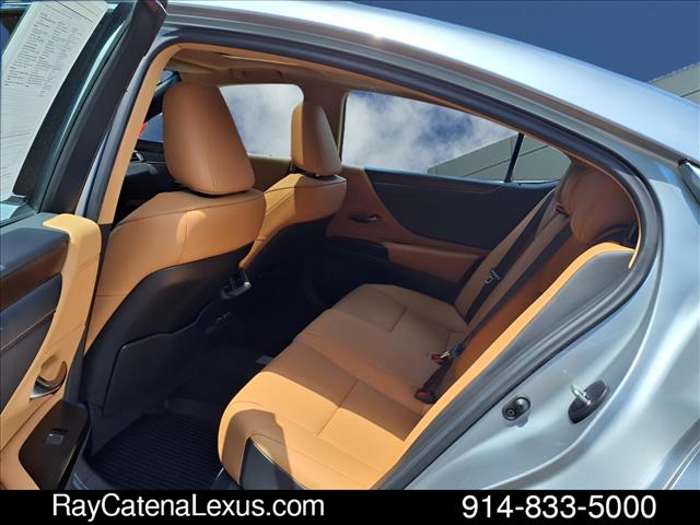 2023 Lexus ES 350 4D Sedan