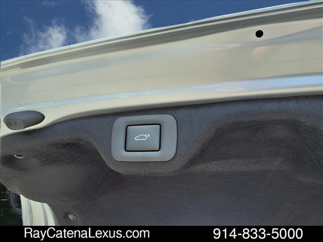 2023 Lexus ES 350 4D Sedan