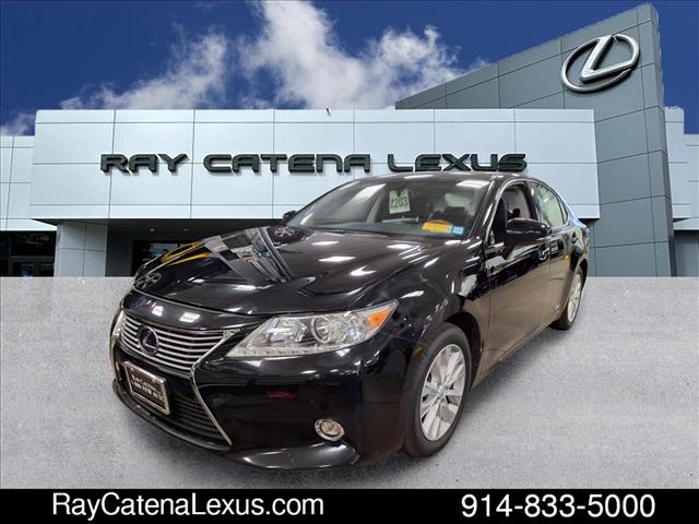 2014 Lexus ES 300h 4D Sedan
