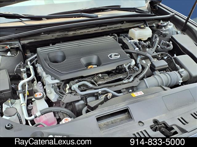 2024 Lexus ES 300h 4D Sedan