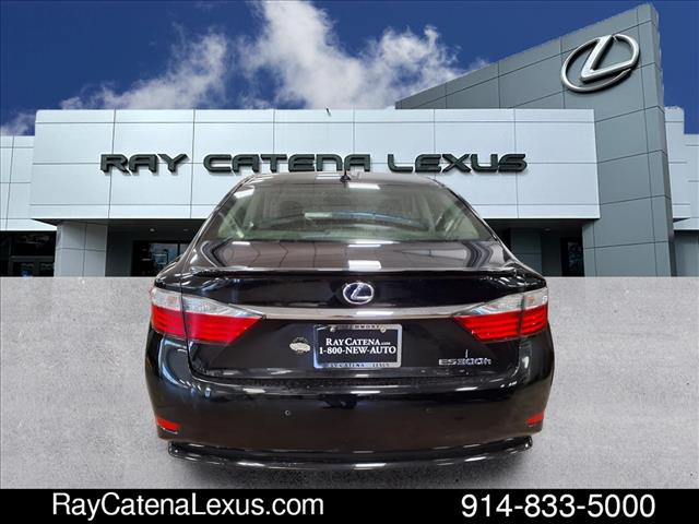 2014 Lexus ES 300h 4D Sedan