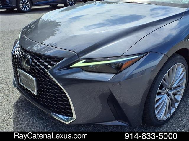 2022 Lexus IS 300 4D Sedan