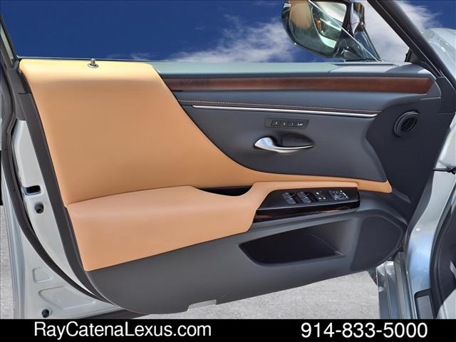 2023 Lexus ES 350 4D Sedan