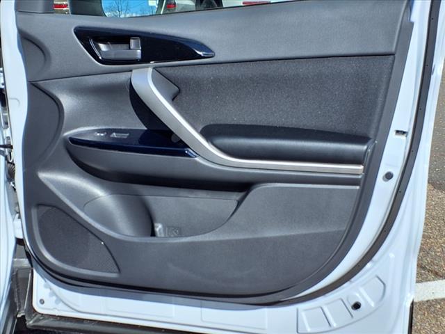 2025 Mitsubishi Eclipse Cross LE