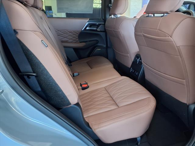 2025 Mitsubishi Outlander SEL