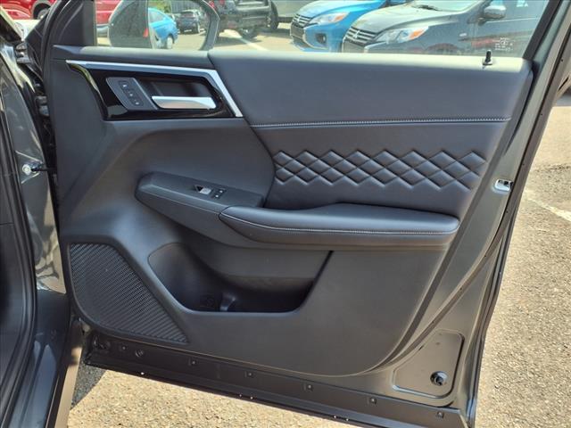 2025 Mitsubishi Outlander PHEV SEL Black Edition