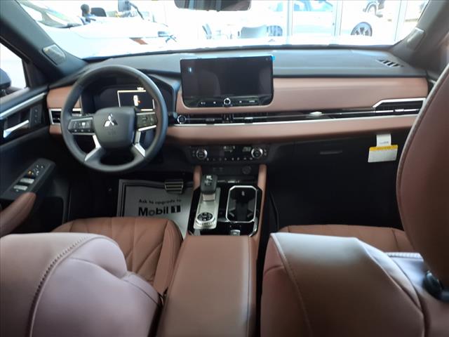 2025 Mitsubishi Outlander SEL
