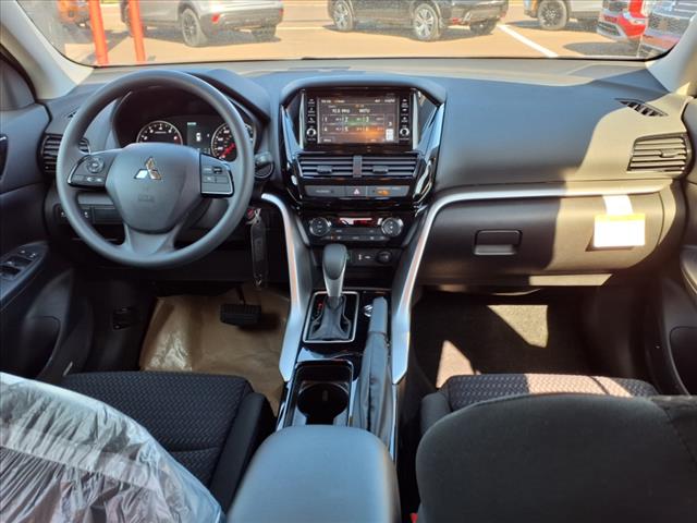 2025 Mitsubishi Eclipse Cross ES